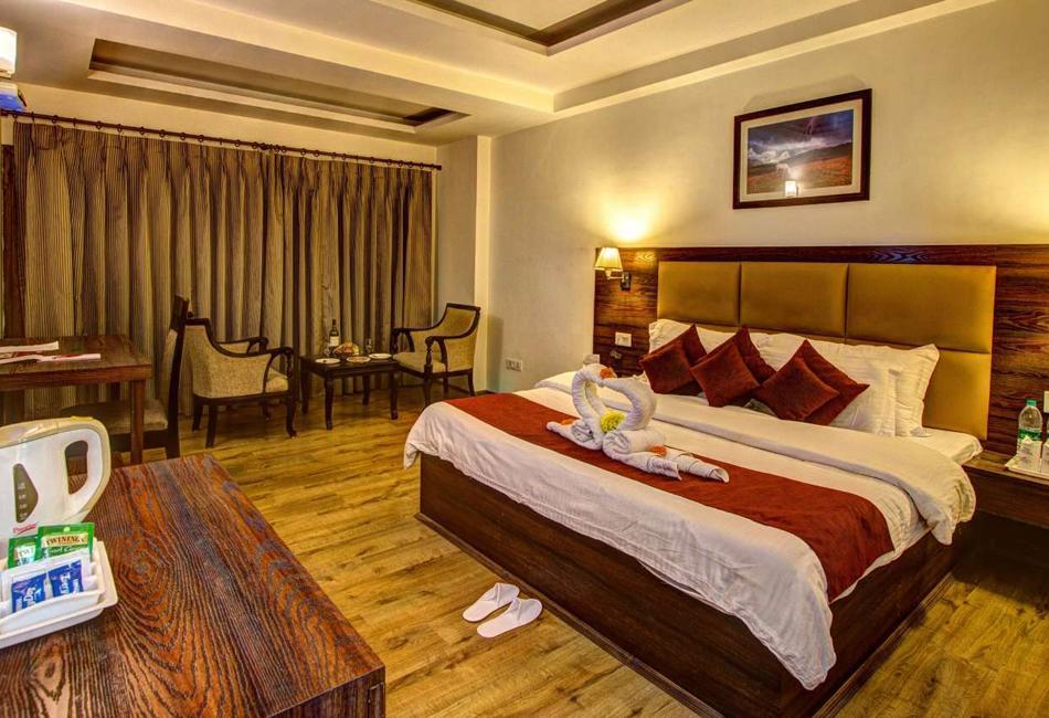 Book Sandhya Resort and Spa  Manali Celebrate New Year 2021 CYJ