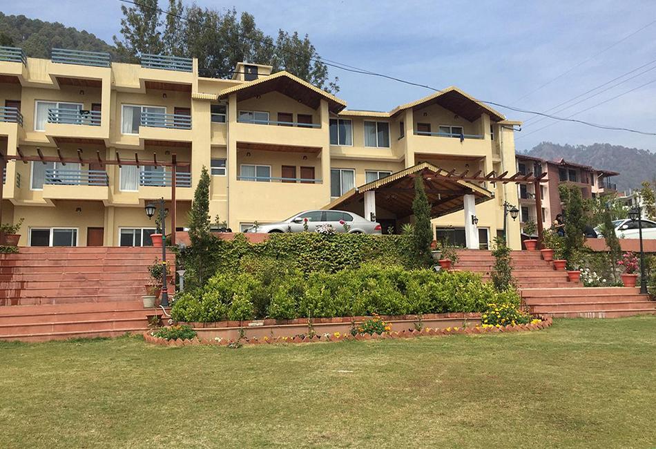 Misty Oaks Resort Bhowali Bhimtal